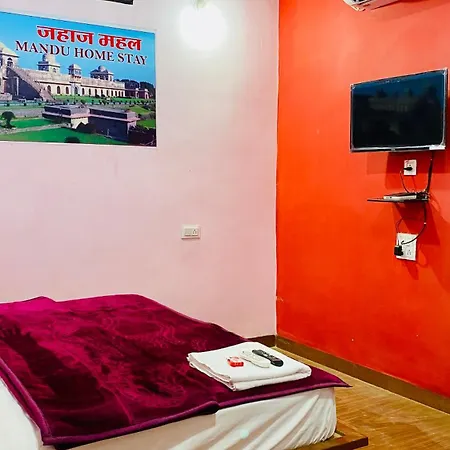 Mandu Home Stay Exterior photo