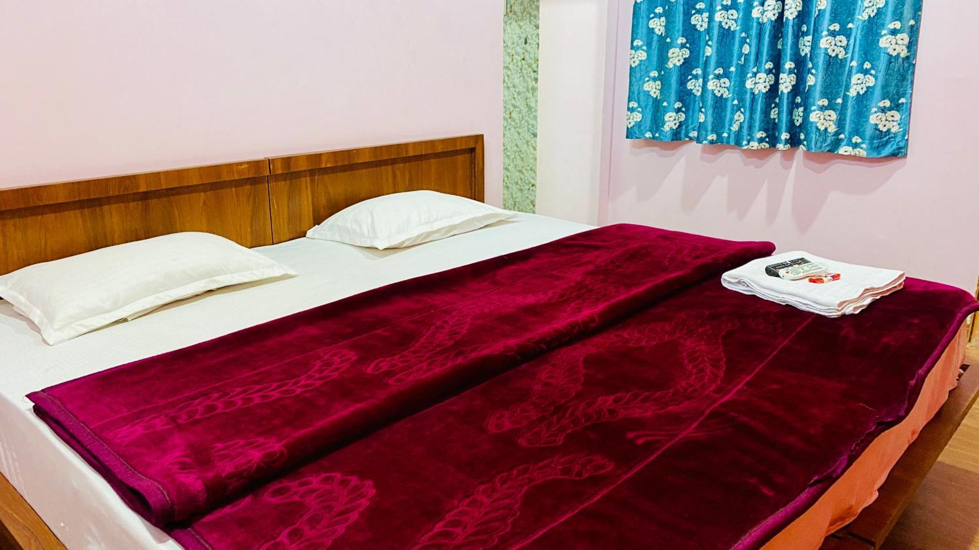 Mandu Home Stay Homestay